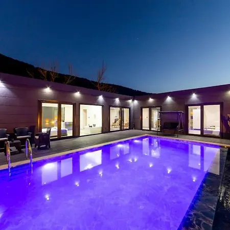 Hotel Zemra / Kalkan 4*